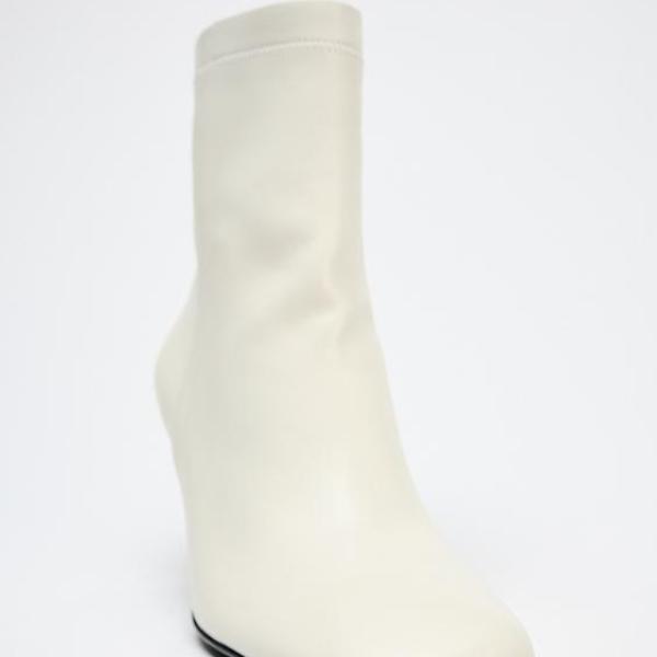 ZARA-LEATHER ANKLE BOOTS WITH TOPSTITCHING